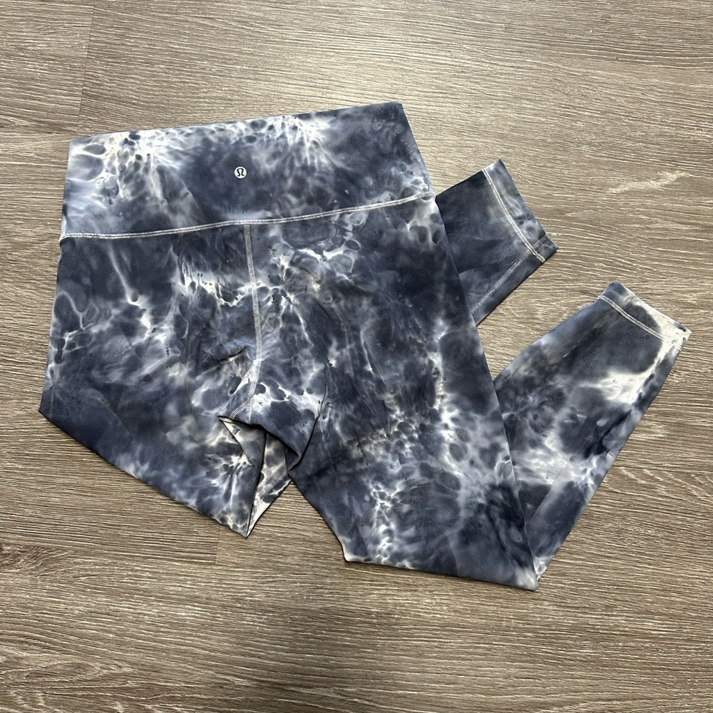 Lululemon Wunder Under 25” HR Tight To Dye For Size 12 EUC!